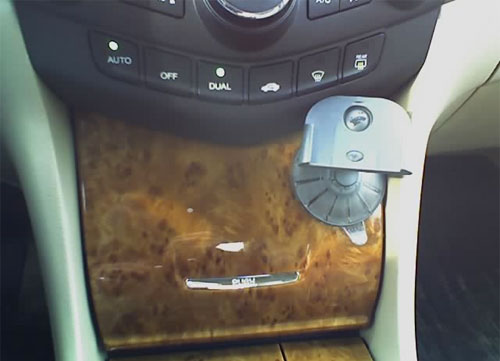 tomtom dock